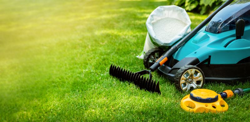 Tools for Fall Lawn Maintenance
